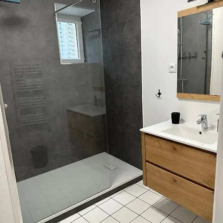 L'annexe Du Cloitre 아파트